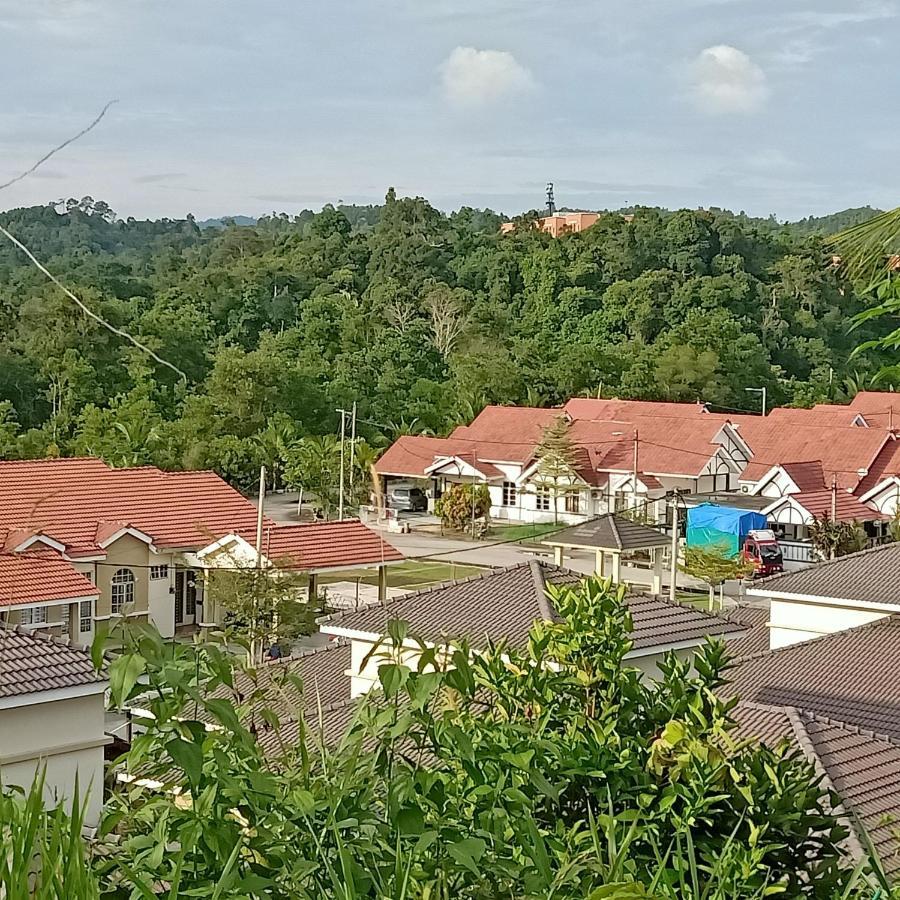 Gambang Homestay Banglomuslim Kuantan Ngoại thất bức ảnh